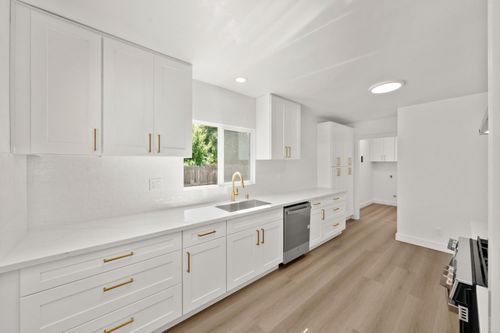 4416 Parker Avenue, Sacramento, CA, 95820 | Card Image