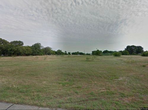 6005 Baylor St, Fort Worth, TX, 76119 | Card Image