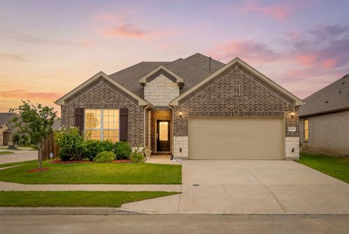 5901 Silverhollow Dr, Fort Worth, TX, 76137-2515 | Card Image