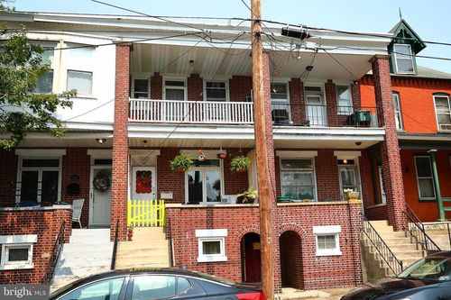 439 Fremont St, LANCASTER, PA, 17603-5228 | Card Image