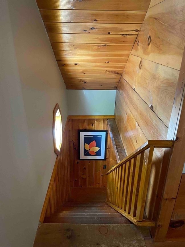 280 Holtshire Rd, House other with 2 bedrooms, 2 bathrooms and 6 parking in Orange MA | Image 27