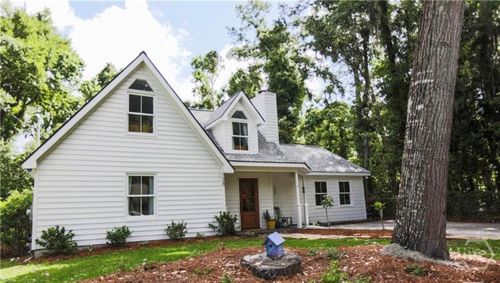 28 Romney Pl, Savannah, GA, 31406-7527 | Card Image