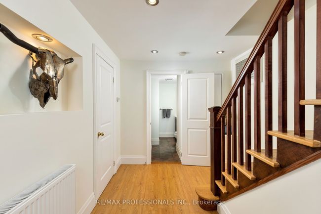 27 Larkin Ave, House other with 4 bedrooms, 2 bathrooms and null parking in Toronto ON | Image 29