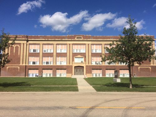 apt-336-109 E Luverne St, Luverne, MN, 56156-1683 | Card Image