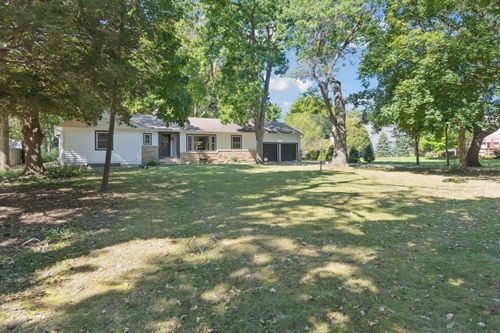 8306 42nd Ave, Kenosha, WI, 53142-4919 | Card Image