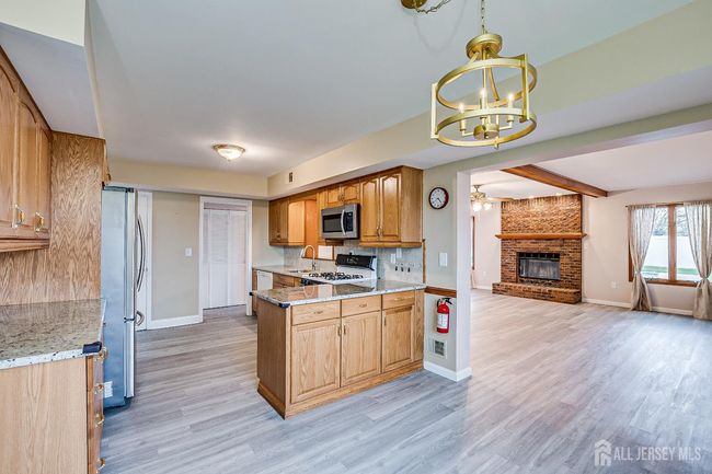 86 Bunker Hill Rd, House other with 3 bedrooms, 3 bathrooms and null parking in Lawrence NJ | Image 17
