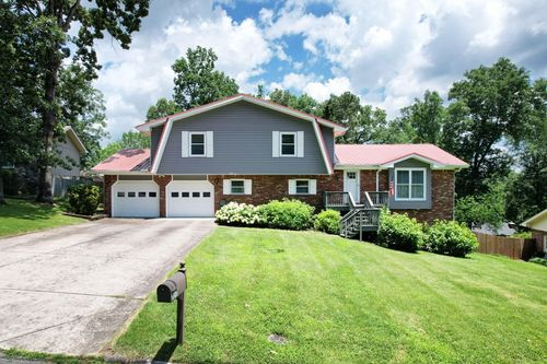 7211 Fairington Cir, Hixson, TN, 37343-2414 | Card Image