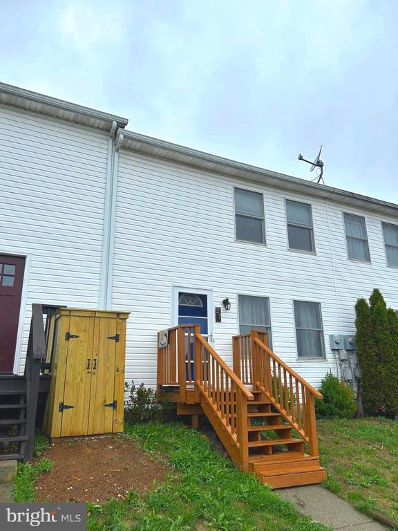 Privet Dr, Etters, PA 17319