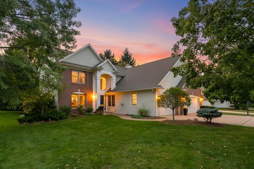 7236 Hampstead Ln, Portage, MI, 49024-0707 | Card Image