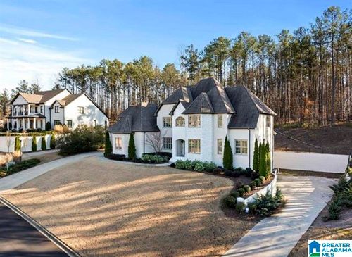 4281 Glasscott Xing, HOOVER, AL, 35226-6376 | Card Image