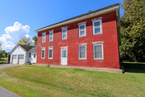 2783 Military Tpke, West Chazy, NY, 12992-3921 | Card Image
