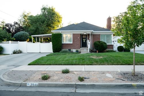 2546 S 1800 E, Salt Lake City, UT, 84106-4014 | Card Image
