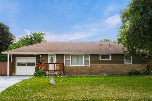 5913 Colfax Ave N, Brooklyn Center, MN, 55430-2736 | Card Image