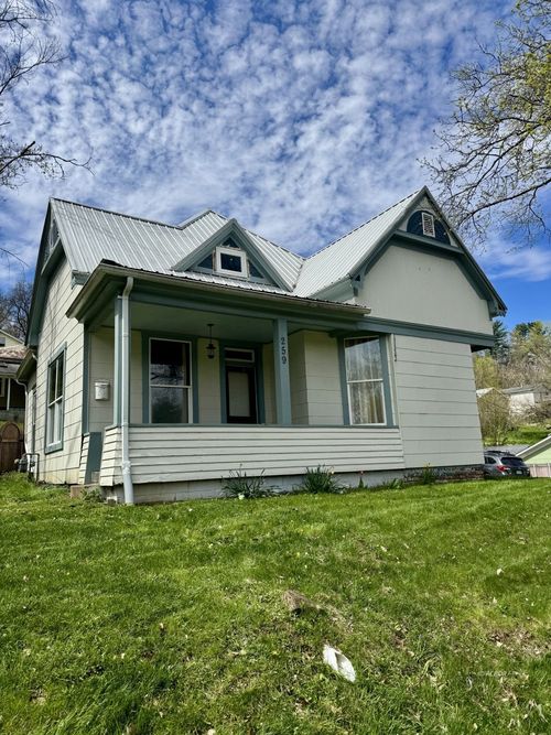 259 Elizabeth, Nelsonville, OH, 45764 | Card Image