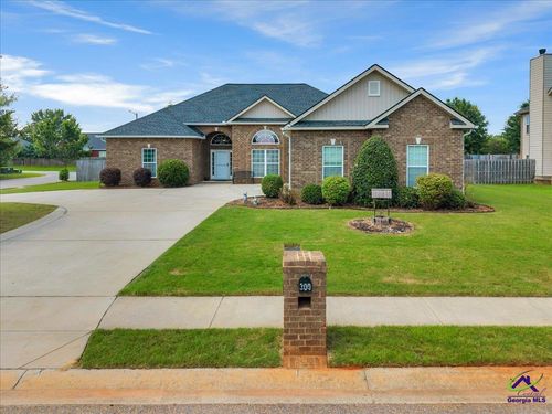 300 Post Oak Way, Warner Robins, GA, 31088-0000 | Card Image