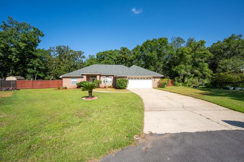 6900 Calle De Caballero, Navarre, FL, 32566-8944 | Card Image