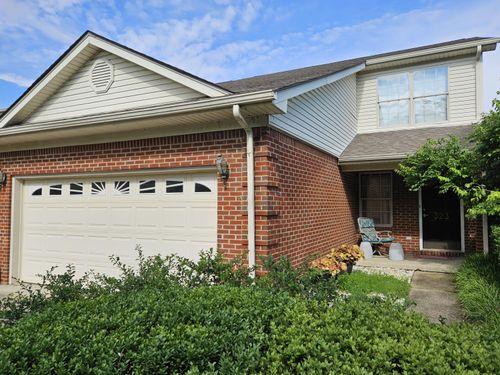 323 Williamsburg Ln, Georgetown, KY, 40324-2581 | Card Image