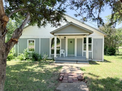 1402 Avenue A, Cisco, TX, 76437-4418 | Card Image