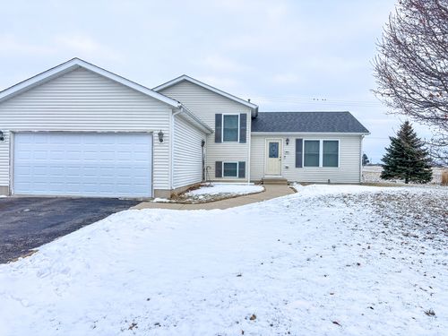 424 N Aspen Dr, Cortland, IL, 60112-4102 | Card Image