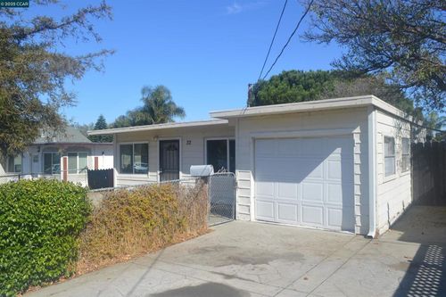 32 Inlet Dr, Bay Point, CA, 94565-1439 | Card Image