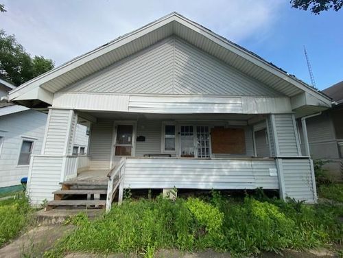 4011 King Hill Ave, Saint Joseph, MO, 64504-1019 | Card Image