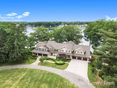 18635 N Fruitport Road, House other with 7 bedrooms, 7 bathrooms and null parking in Spring Lake MI | Image 3