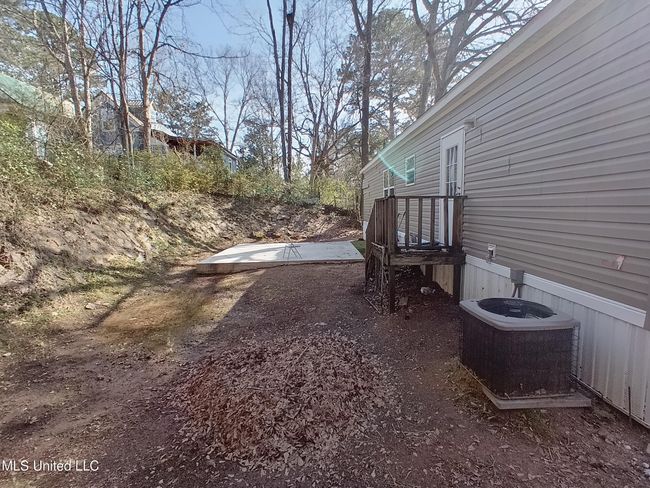 Exterior Back 2 | Image 18