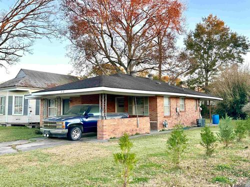 219 E Railroad St, Gonzales, LA, 70737-2939 | Card Image
