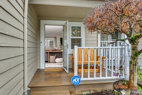 b-7821 196th St Sw, Edmonds, WA, 98026-6527 | Card Image