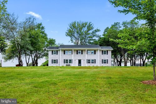 7251 N Seminole Trl, Leon, VA, 22725-2516 | Card Image