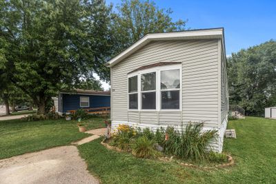 35 Riverside Terrace Dr, House other with 3 bedrooms, 2 bathrooms and null parking in Watertown MN | Image 3