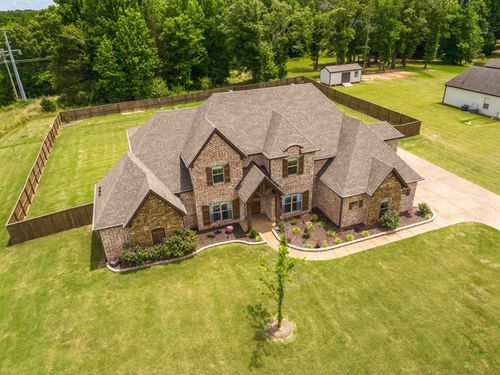 5996 Center Hill Rd, Olive Branch, MS, 38654 | Card Image