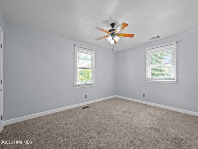 639 W Shore Dr, House other with 5 bedrooms, 4 bathrooms and 2 parking in Swansboro NC | Image 29