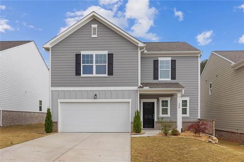 300 Hyde Park, Winder, GA, 30680-4545 | Card Image