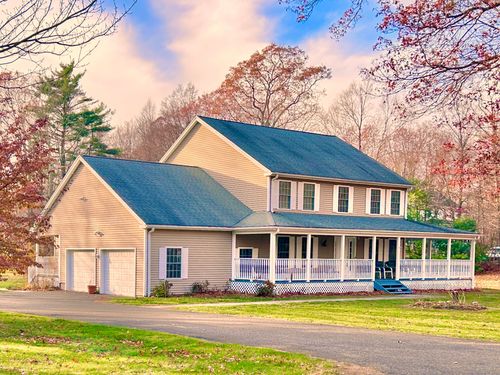 50 Ancient Hwy, Oxford, CT, 06478-1332 | Card Image