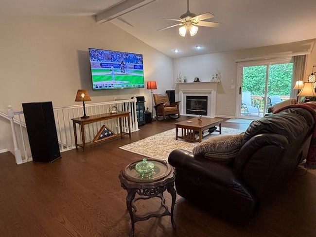 42034 Coventry Way, Condo with 2 bedrooms, 2 bathrooms and null parking in Canton MI | Image 7