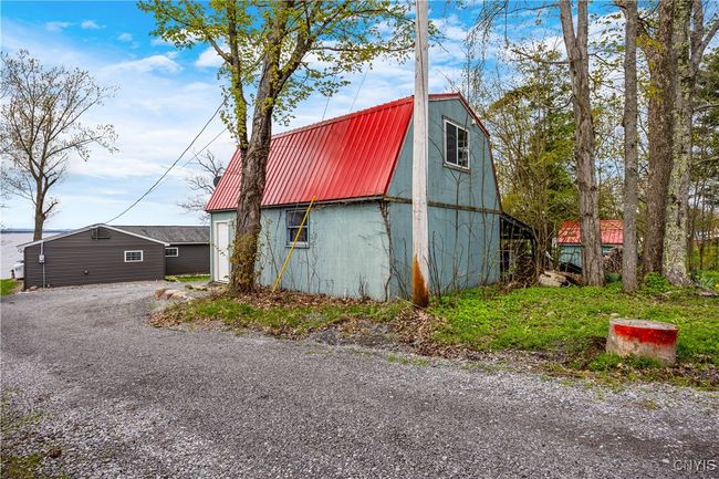 Back of House and Barn | Image 25