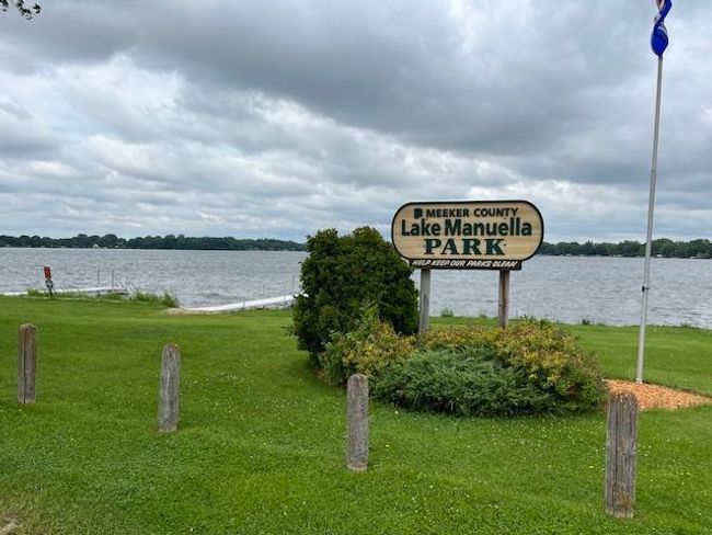 Nearby Lake Manuella Park | Image 65