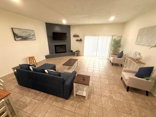 110-6029 E University Blvd, Dallas, TX, 75206-4625 | Card Image
