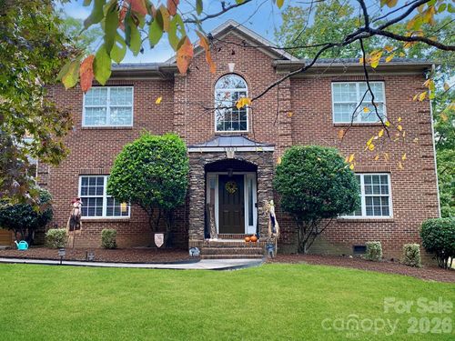 5001 Ardenwoods Dr, Charlotte, NC, 28215-9780 | Card Image