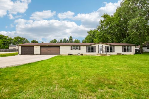 197 E Cermak Rd, Braidwood, IL, 60408-1372 | Card Image