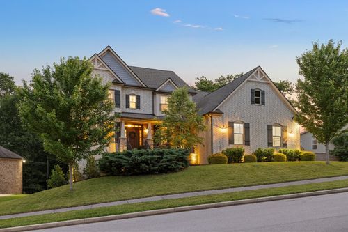 6826 Falls Ridge Ln, College Grove, TN, 37046-1410 | Card Image