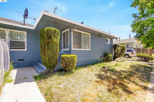 2504 2504 78th Ave, Oakland, CA, 94605 | Card Image