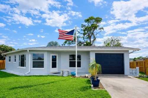 4172 Tarpon Rd, Venice, FL, 34293-5840 | Card Image
