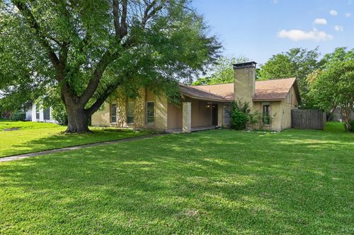 1813 Baylor Dr, Richardson, TX, 75081-5411 | Card Image