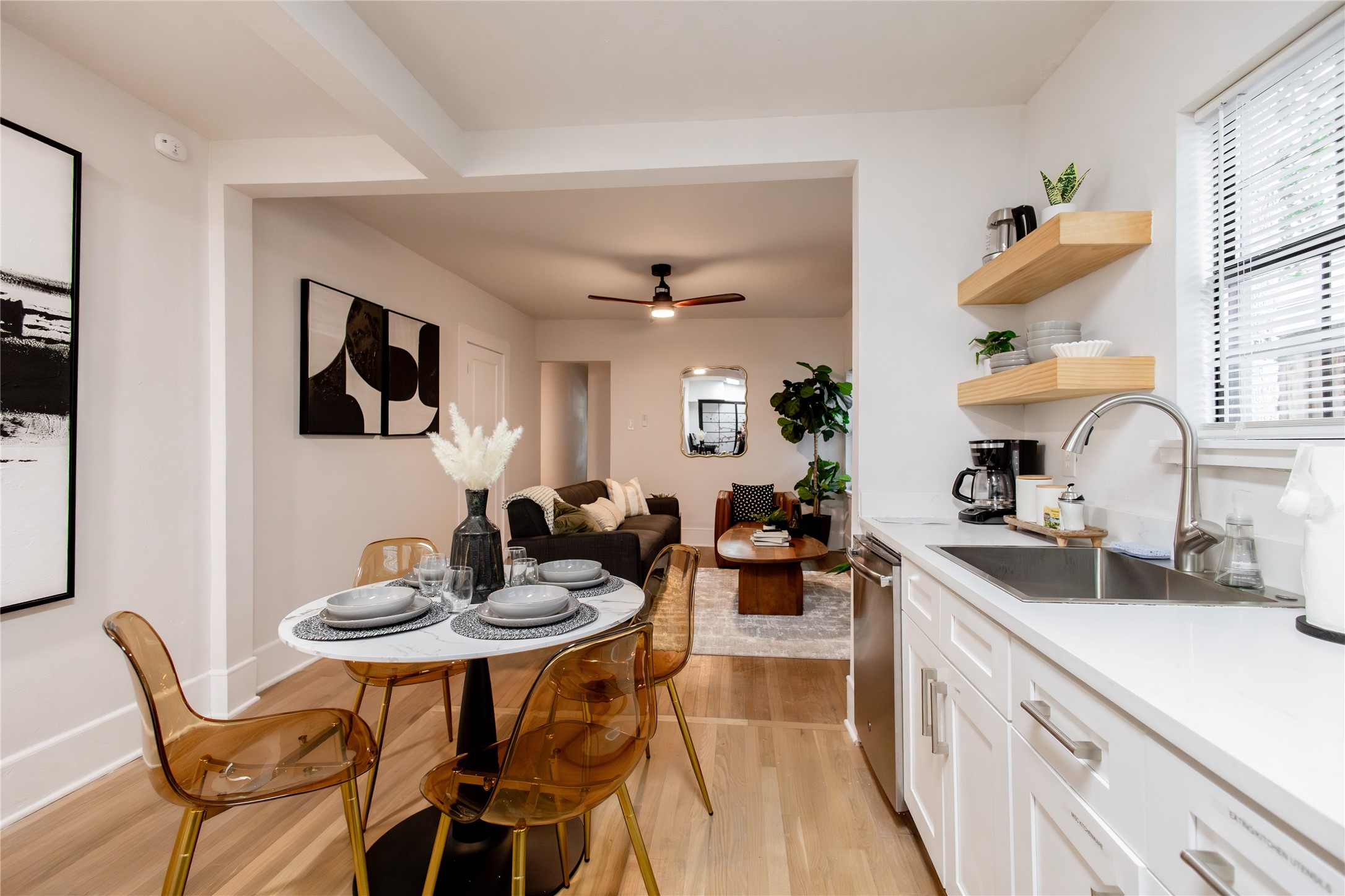 Commercial Sale in Dallas 5