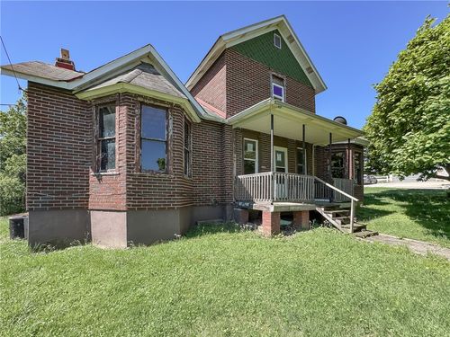 605 Maple St, Brownsville, PA, 15417-9569 | Card Image