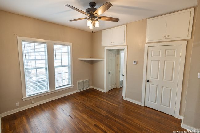 219 S Pickford, House other with 2 bedrooms, 2 bathrooms and null parking in Sabinal TX | Image 15