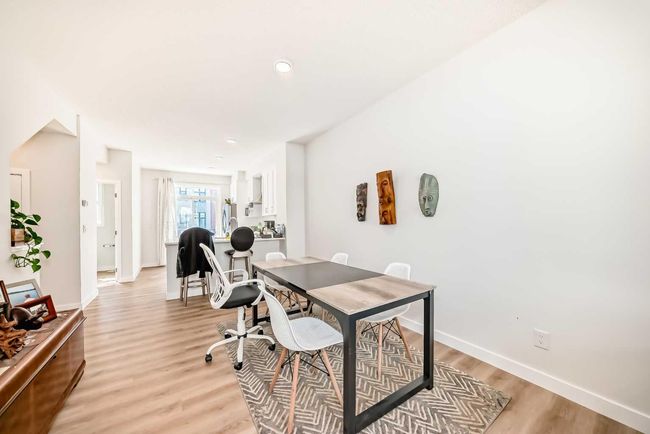 91 Spring Willow Close Sw, Townhouse with 3 bedrooms, 3 bathrooms and 2 parking in Calgary AB | Image 13