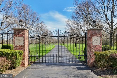 88 Elm Ridge Rd, Princeton, NJ, 08540-7433 | Card Image